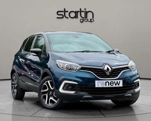 Renault Captur 0.9 TCe ENERGY Iconic Euro 6 (s/s) 5dr at Startin Group