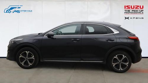 Kia XCEED Photo at-030fa5a67ff64af89b28333f642cfb25.jpg
