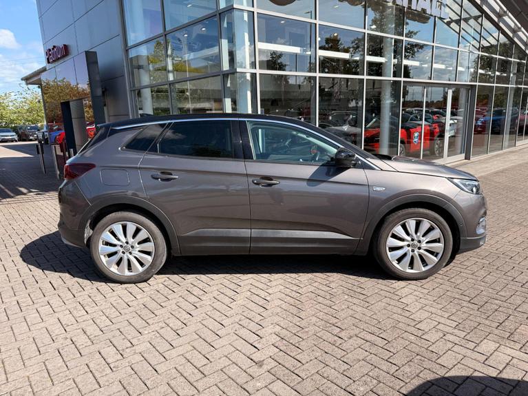 Used Vauxhall Grandland X BN20HZF 2