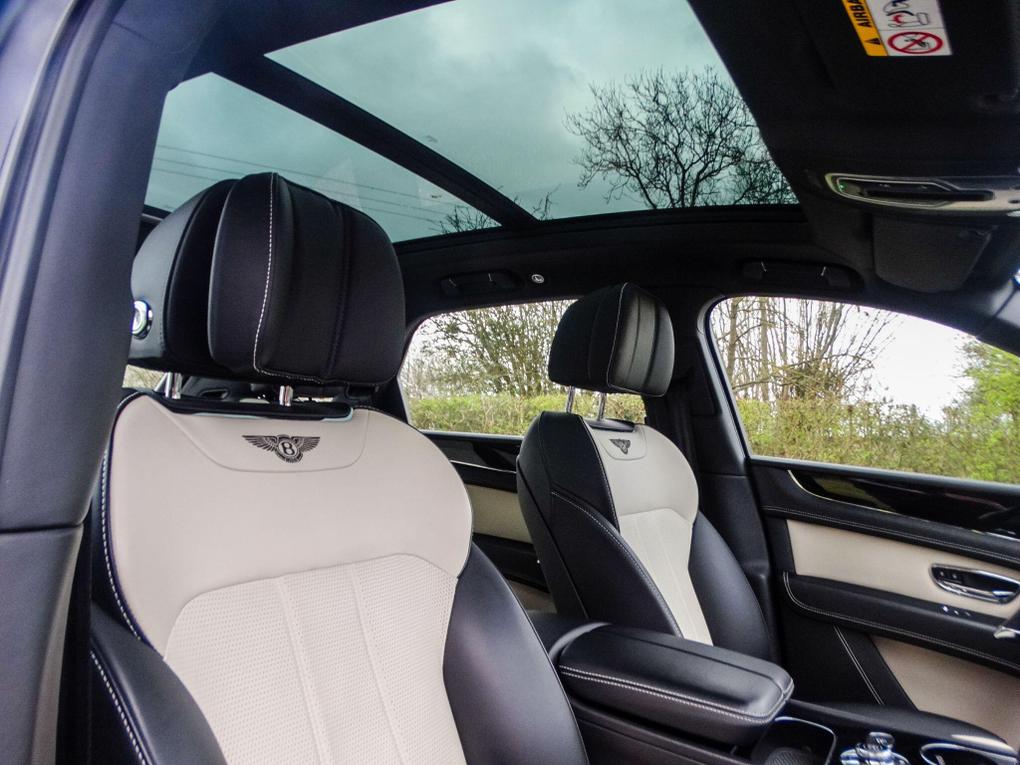 Used Bentley Bentayga LJ19YZS 22