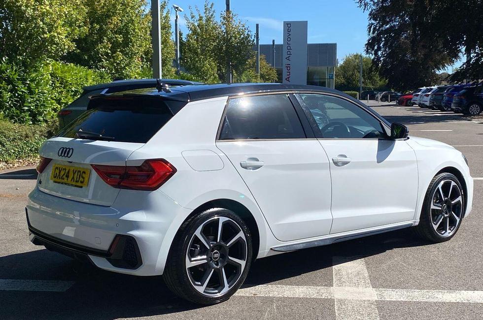 Audi A1 Photo at-0385a0dbe23245dd973295197d551de2.jpg