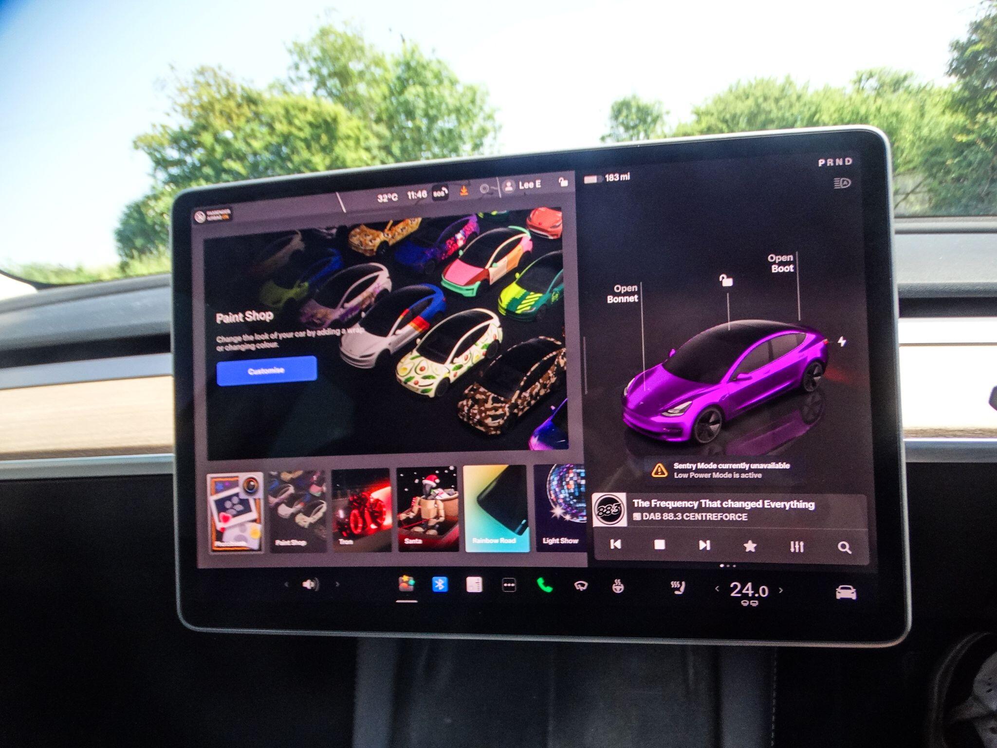TESLA Model 3 Auto RWD 4dr — photo 23