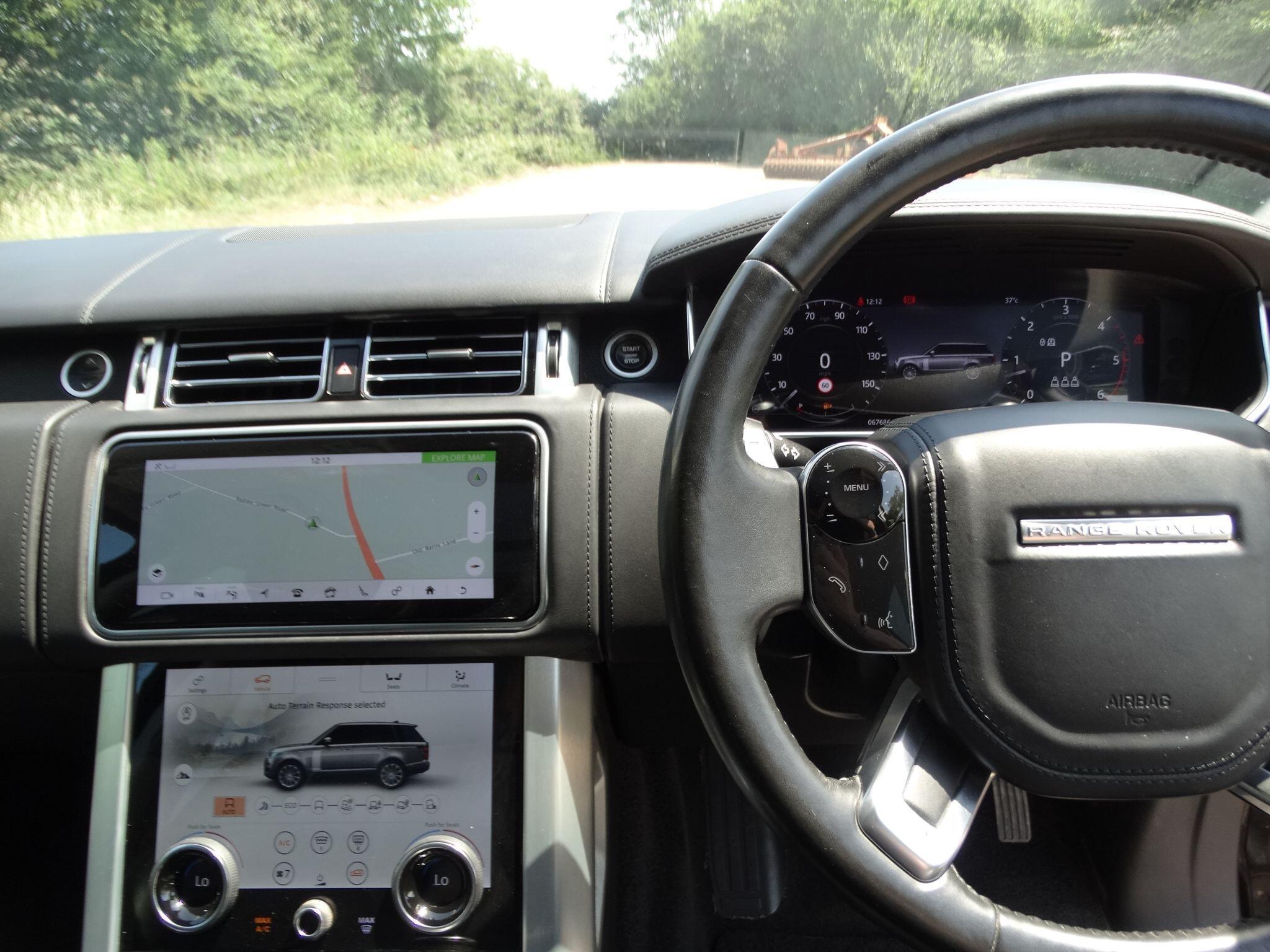 Land Rover Range Rover 4.4 SD V8 Autobiography Auto 4WD Euro 6 (s/s) 5dr — photo 8