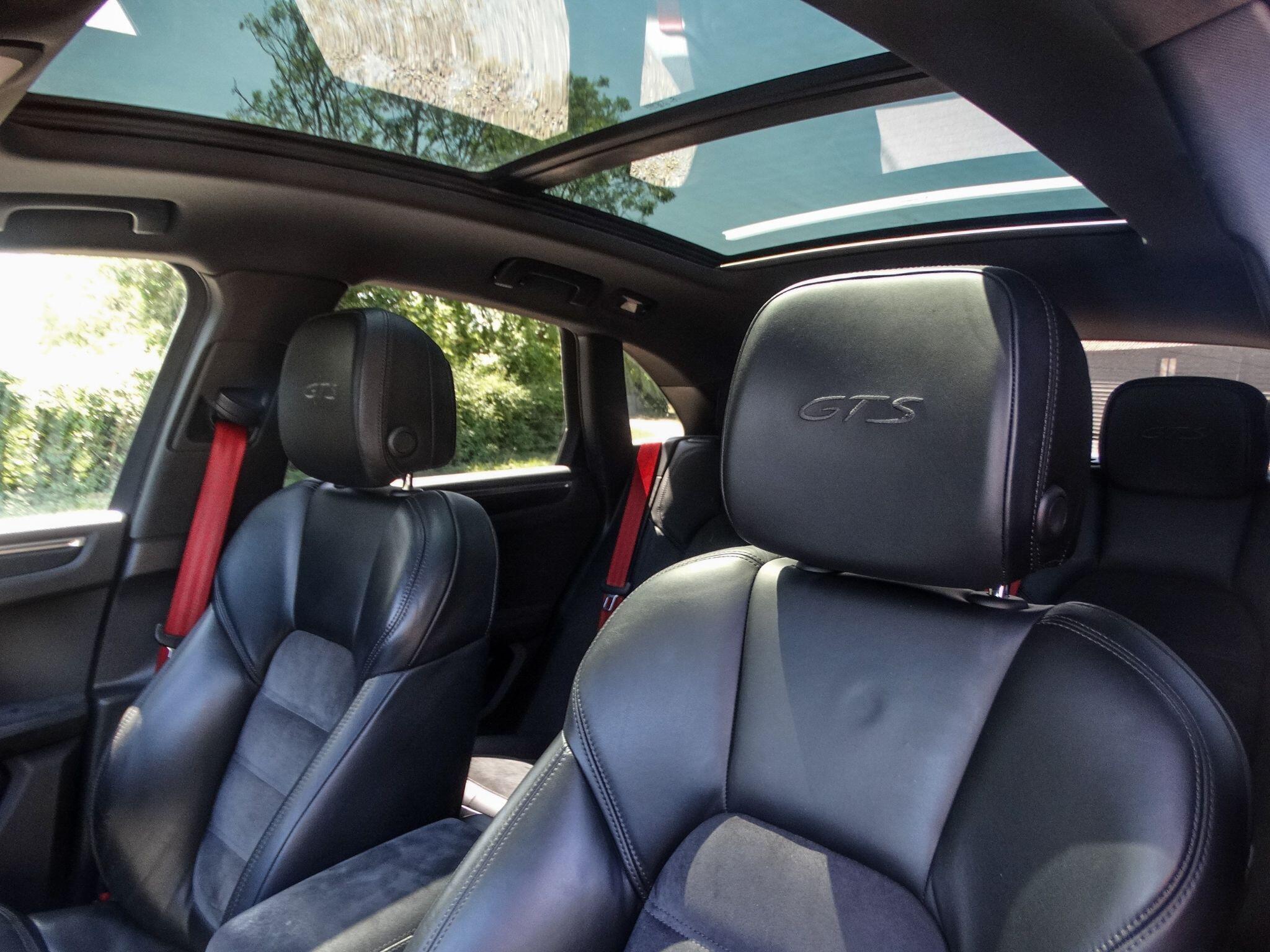 Porsche Macan 2.9T V6 GTS PDK 4WD Euro 6 (s/s) 5dr — photo 12