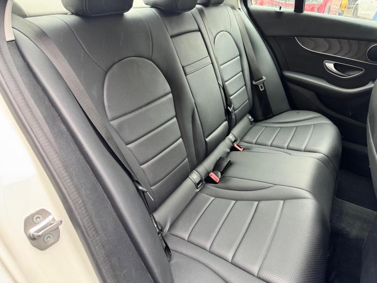 Used Mercedes-Benz C Class WR67UVZ 12