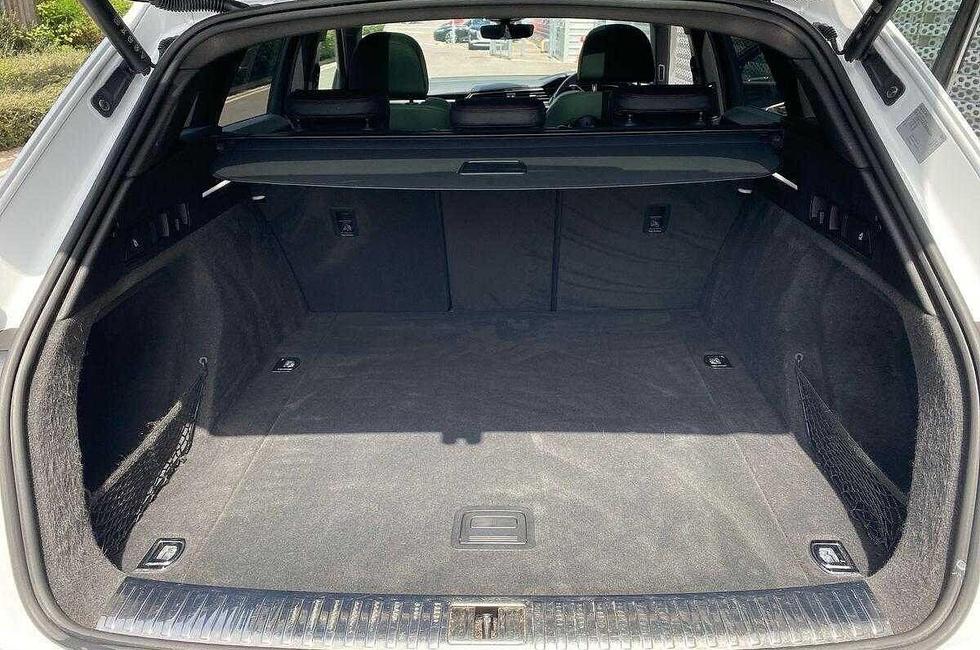 Audi Q8 Photo at-0415d40b43884cf4b1364959a4012406.jpg