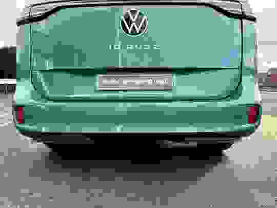 Volkswagen ID. Buzz Photo at-04222e5ba55b4621924a4e3666d516e5.jpg