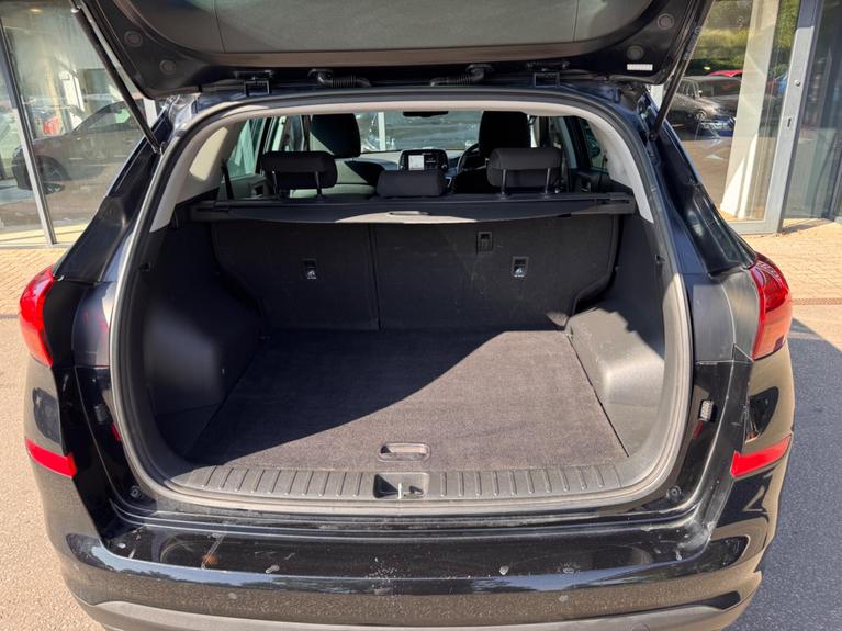 Used Hyundai TUCSON EN68ZGF 14