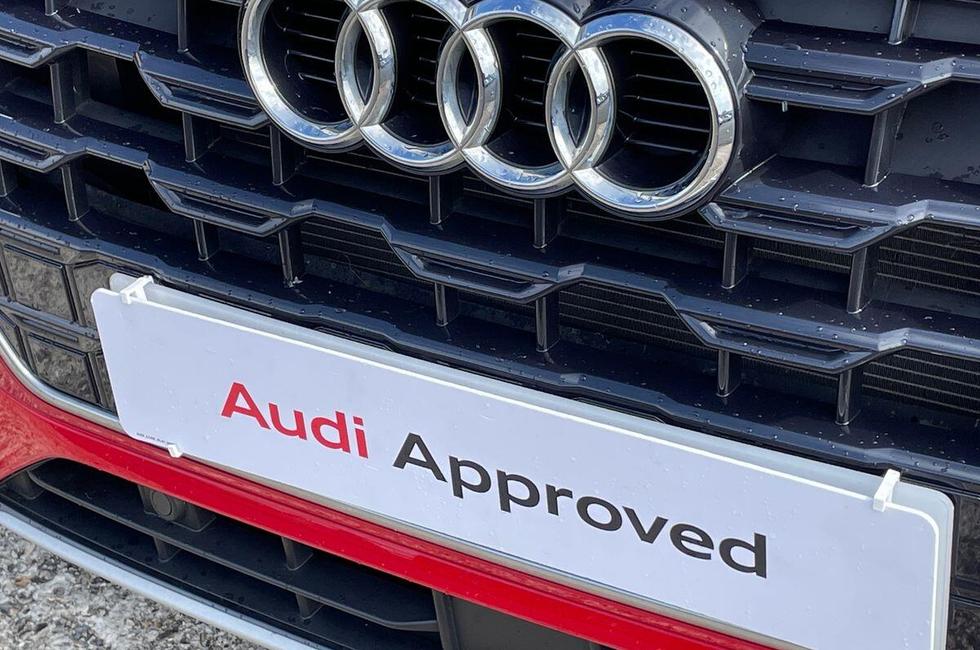 Audi Q2 Photo at-04348077103f402d94250f25a8a571c5.jpg