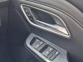 MG MG ZS Photo 14