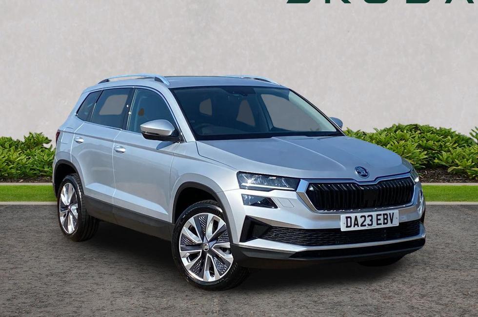 2023 Skoda Karoq — photo 1 of 5