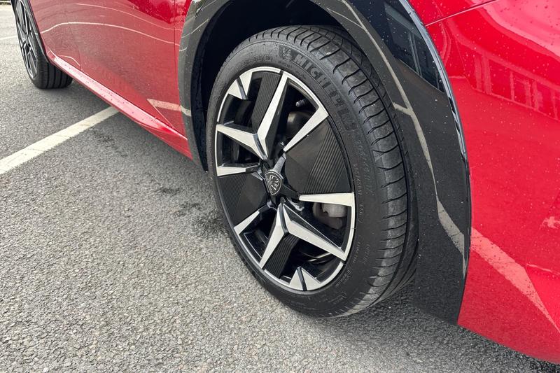 Used Peugeot 208 NV24HDO 16