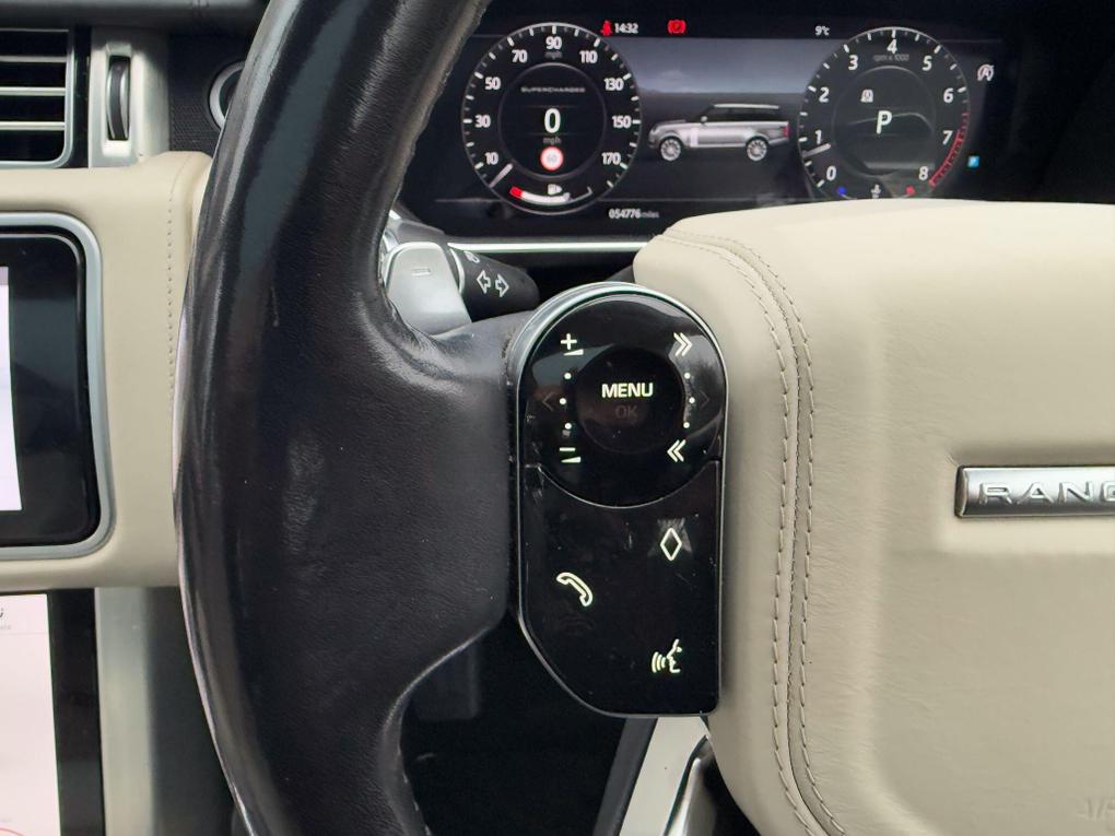 Used Land Rover Range Rover LL18WWR 34