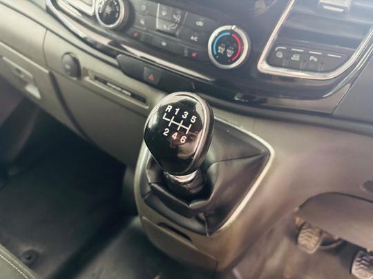 Ford Transit Custom Photo at-0487441a506e428fa5e8b7f2920a80f7.jpg