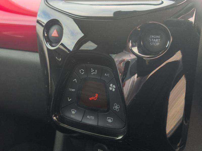 Used Peugeot 108 NX17UGB 23