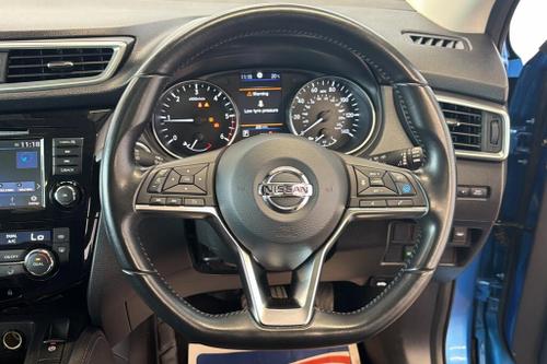 Nissan QASHQAI Photo at-04e389d66aa845b69825c60b9e0fea16.jpg