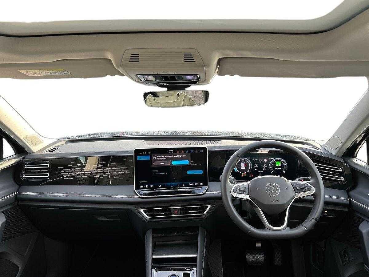 Volkswagen Tiguan Photo at-04e734b5d64c4b7eb6e554fe689aafdf.jpg