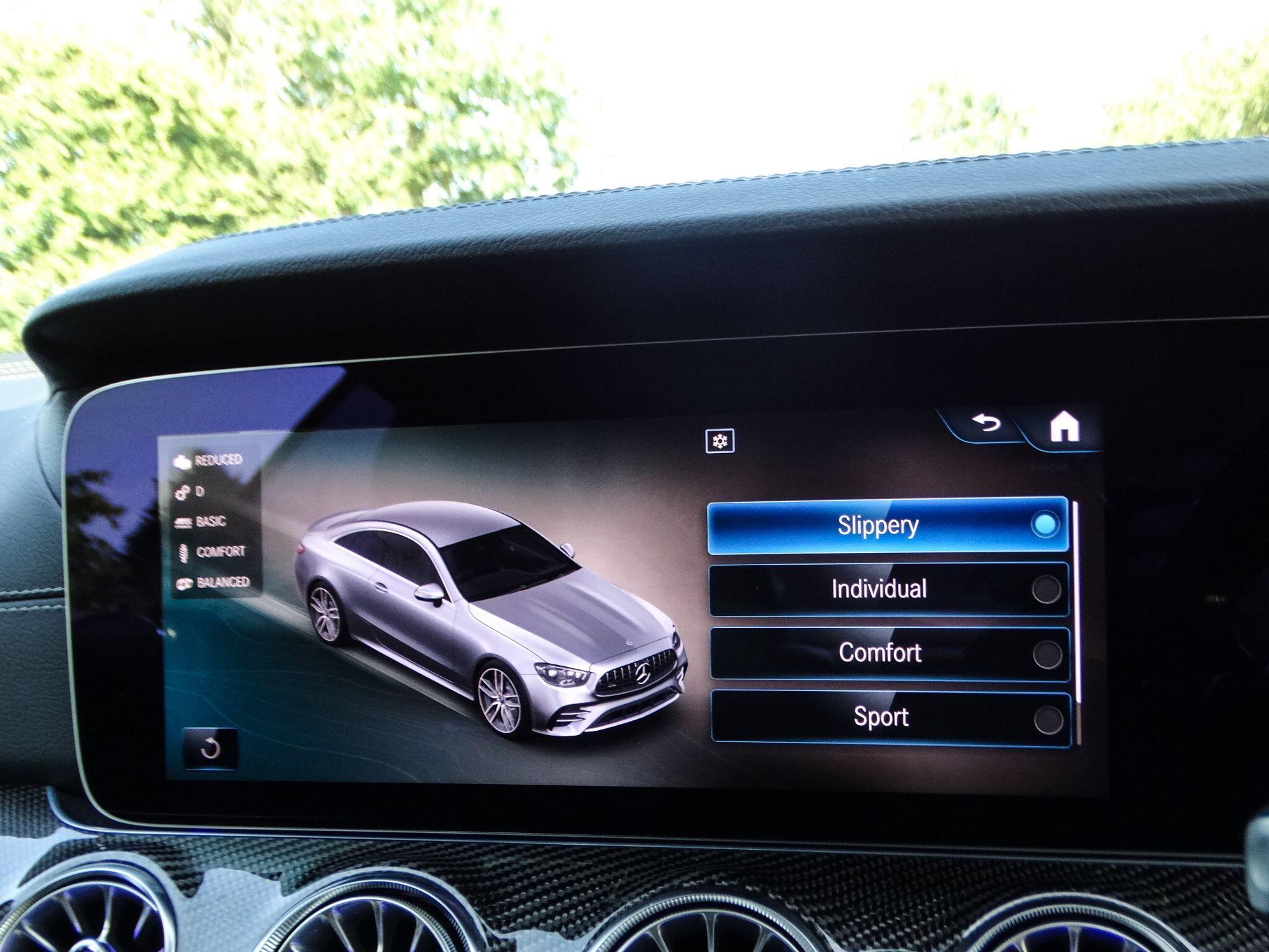 Mercedes-Benz E Class 3.0 E53h BiTurbo MHEV AMG Night Edition (Premium Plus) Coupe 2dr Petrol Hybrid SpdS TCT 4MATIC+ Euro 6 (s/s) (457 ps) — photo 23