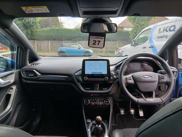 Used Ford Fiesta DS68YSD 17