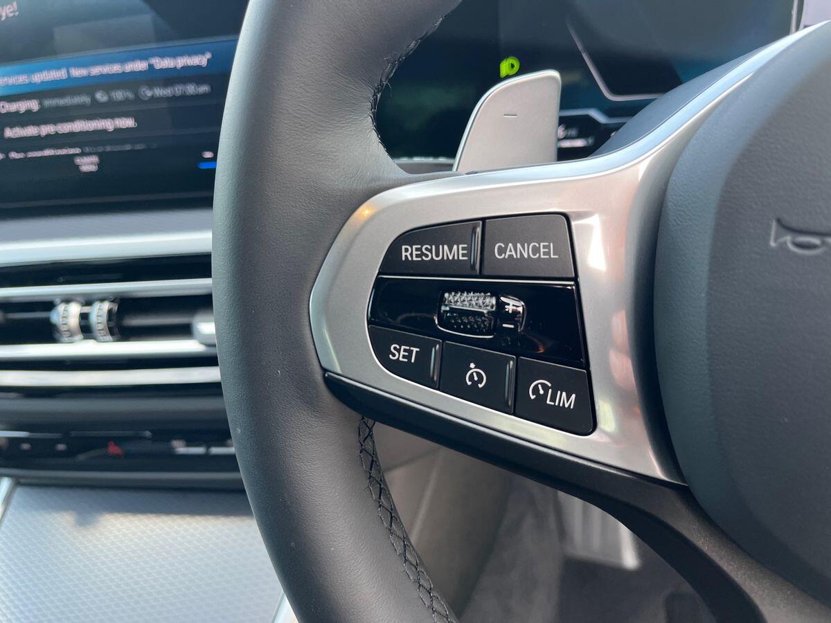BMW 3 Series Photo 15