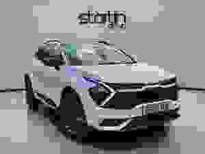Used 2023 Kia Sportage 1.6 h T-GDi GT-Line S Auto Euro 6 (s/s) 5dr White at Startin Group