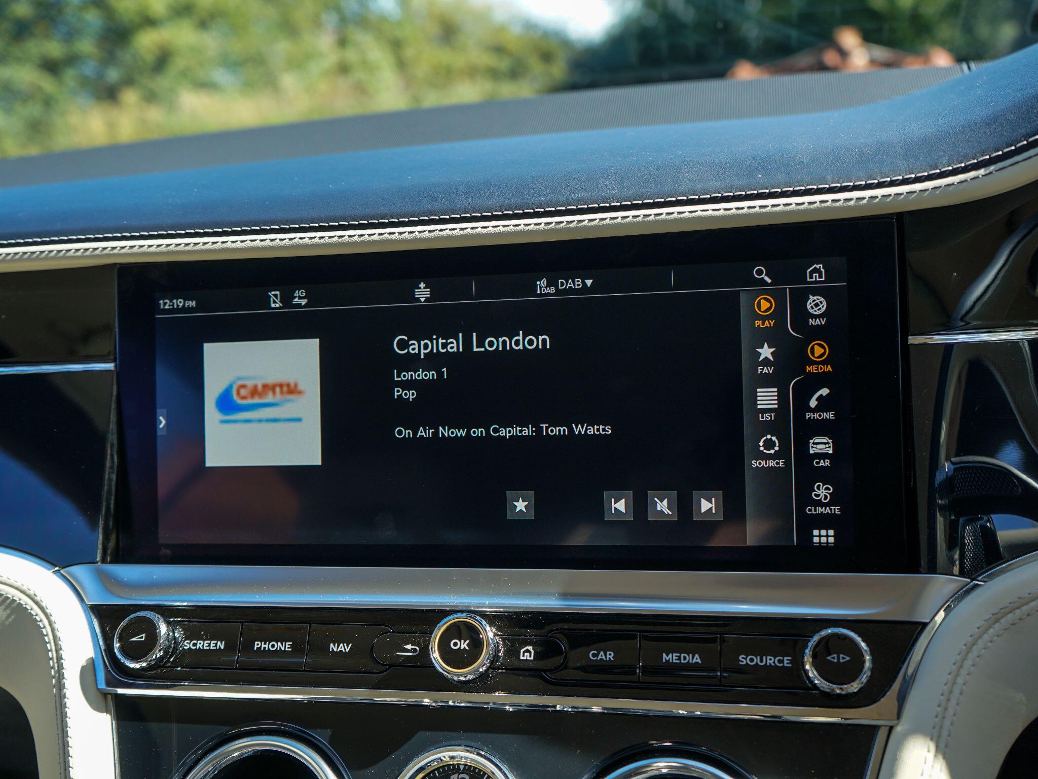 Bentley Continental 4.0 V8 GT Coupe 2dr Petrol Auto 4WD Euro 6 (s/s) (550 ps) — photo 30