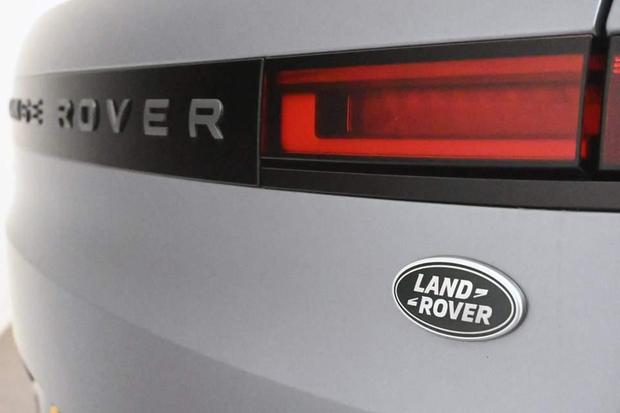 Land Rover RANGE ROVER SPORT Photo at-053e16455aa24f909d2b0d572486cfb7.jpg