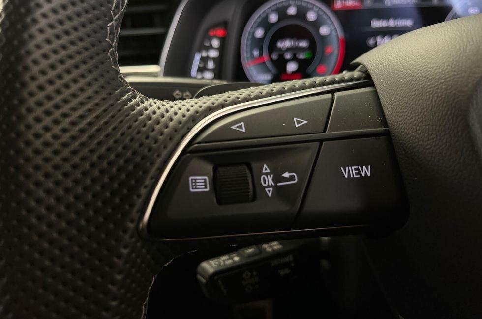 Audi Q8 Photo at-054602ad01b94d8ab005c39de141c283.jpg