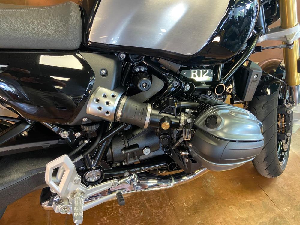 BMW R 12 nineT Photo at-05612d406fa446a1b800df9ef06d6d4b.jpg