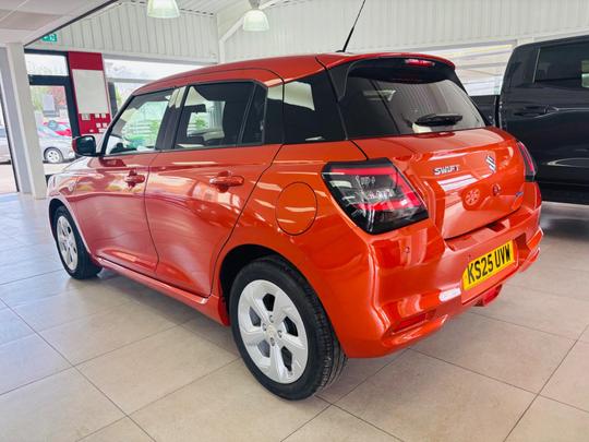Suzuki Swift Photo at-058e0e3878454abdae4d990c9df457a8.jpg