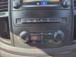 Mercedes-Benz Vito Photo 9