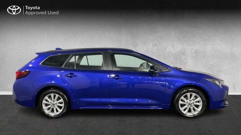 Used Toyota Corolla FL75SRU 5