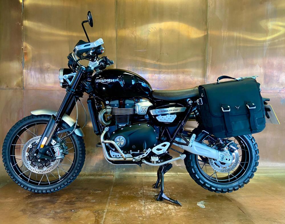 TRIUMPH Scrambler 1200 Photo at-0611775cd4f647718866ee9bbee67e17.jpg