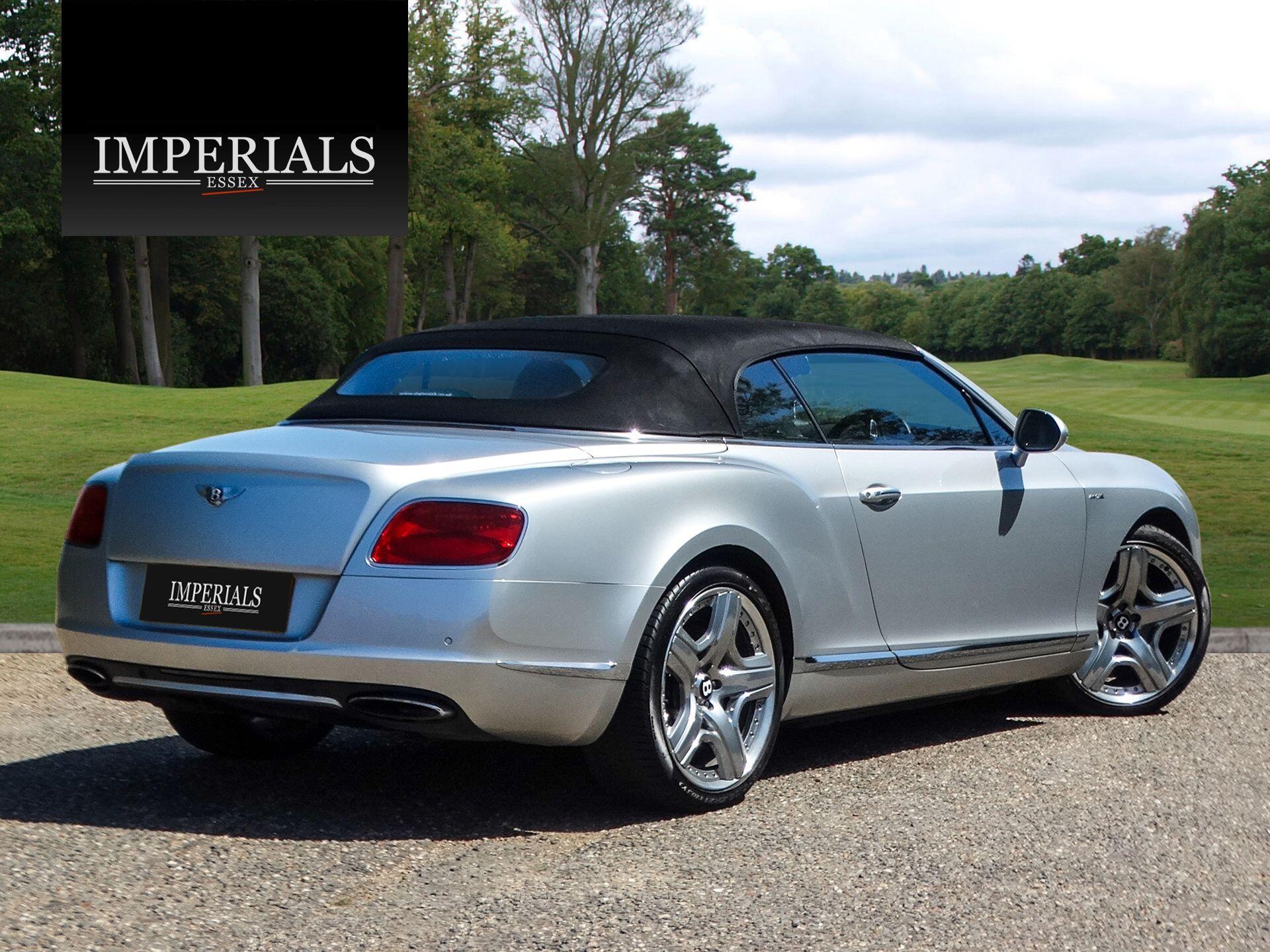 Bentley Continental 6.0 FlexFuel GTC Convertible 2dr Bi Fuel Auto 6Spd 4WD Euro 5 (575 ps) — photo 36