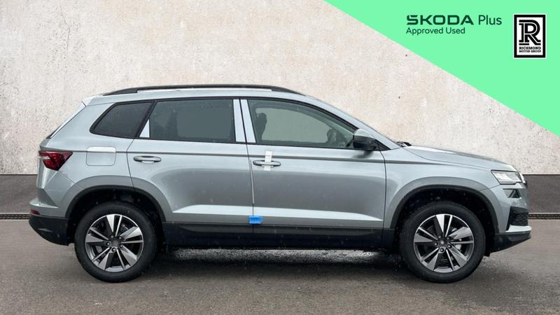Skoda Karoq Photo at-0621a0ed7d384ddbaac50e0019e36e09.jpg