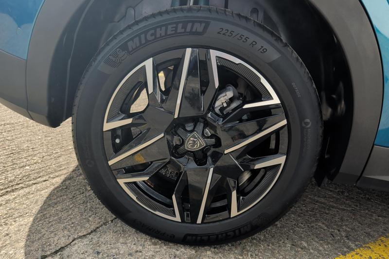 Used Peugeot 3008 WU24VSG 25