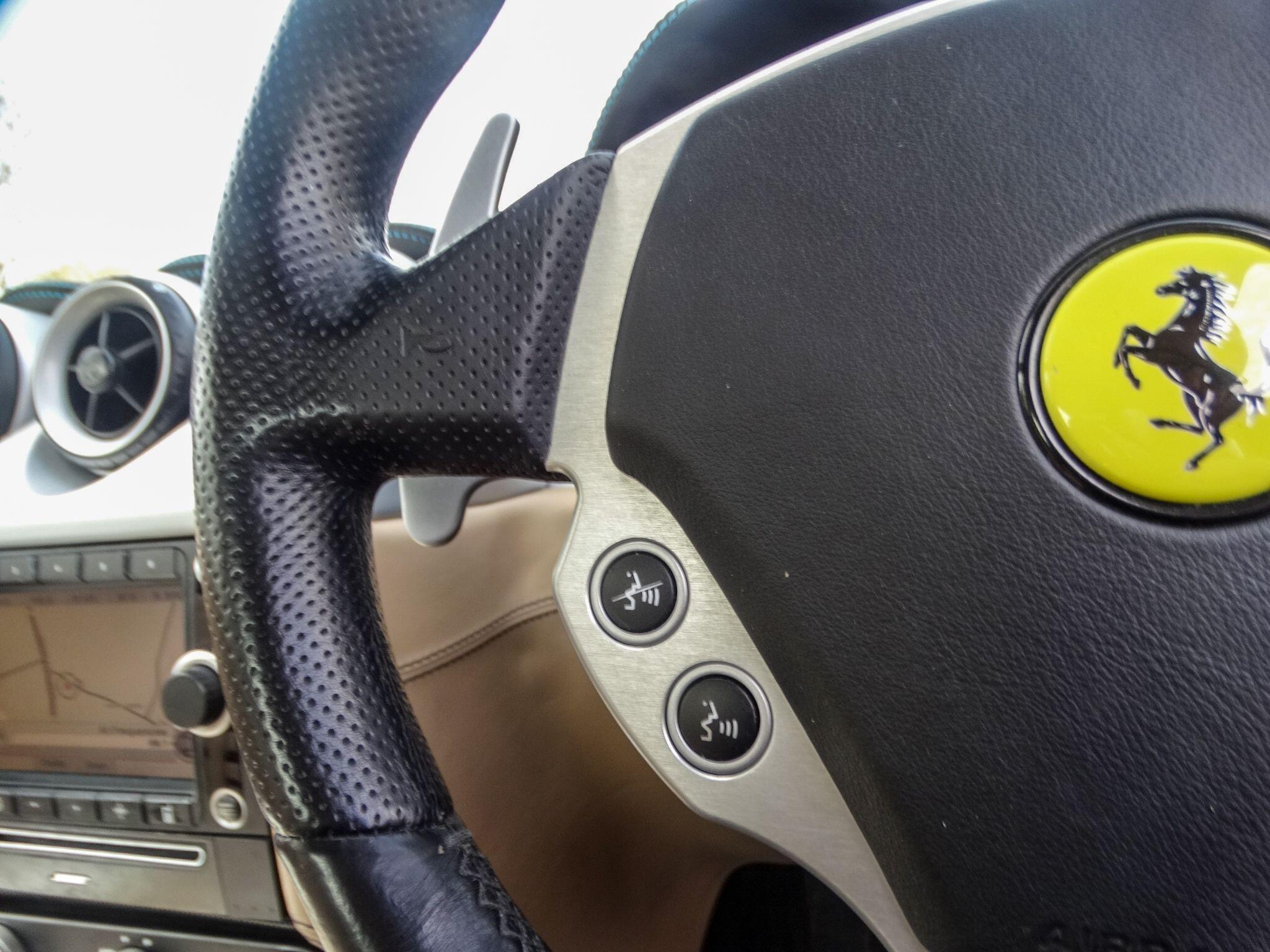Ferrari 612 5.7 Scaglietti FI Coupe 2dr Petrol Automatic (475 g/km, 532 bhp) — photo 32