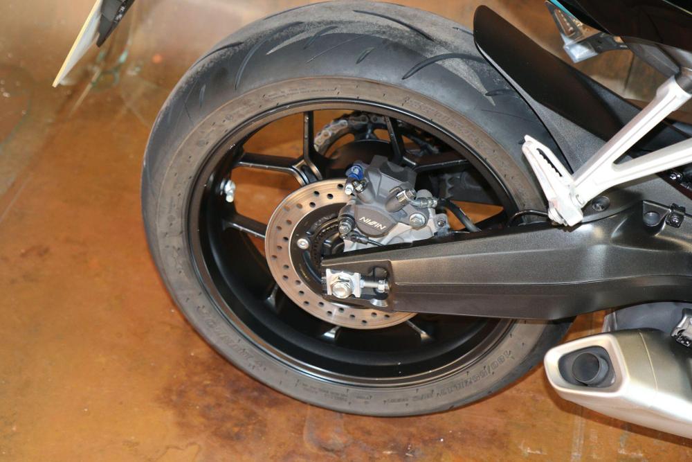 Honda CBR650R Photo at-066b2897d1ce40dfa3d20d20bf3ddd12.jpg