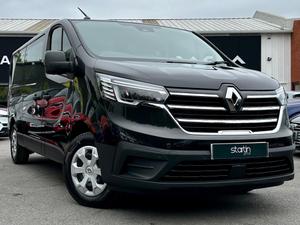 Renault Trafic 2.0 dCi 30 Advance EDC LWB Euro 6 (s/s) 5dr (9 Seat) at Startin Group