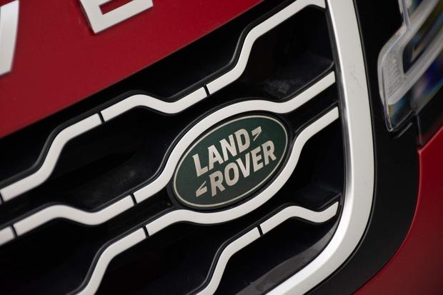 Land Rover RANGE ROVER EVOQUE Photo at-069630eab93f4ca9b9cb2c4144b0e25f.jpg