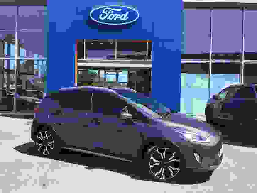 Ford Fiesta Photo at-06d28ef226e542449deab2e0ebf220a8.jpg