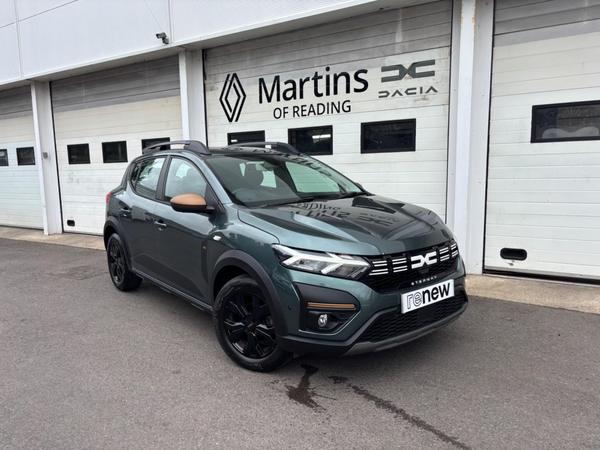 Used 2023 Dacia Sandero Stepway 1.0 TCe EXTREME CVT Euro 6 (s/s) 5dr Green at Martins Group
