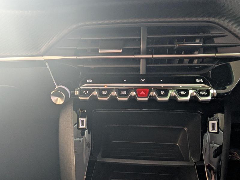 Used Peugeot 208 202507214685513 23