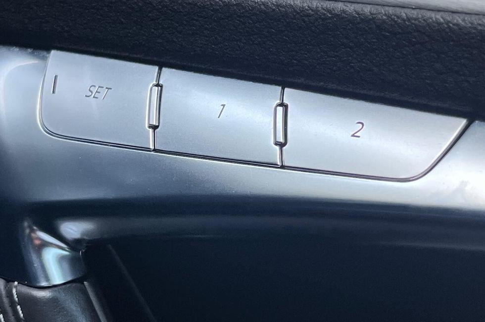 Audi A6 Photo at-06f45cddad094695b006a856855cf78b.jpg
