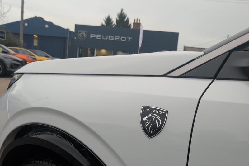 Used Peugeot E-3008 NV24VOB 18