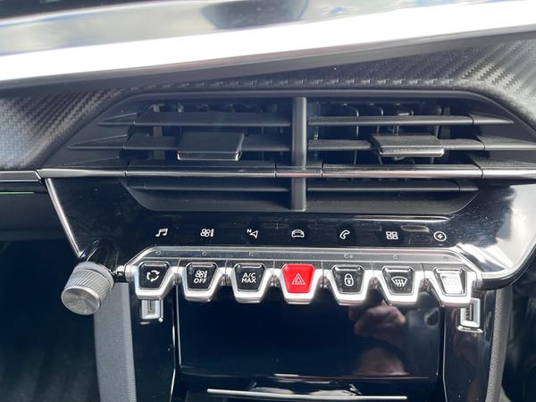 Used Peugeot E-208 RO22WRJ 52