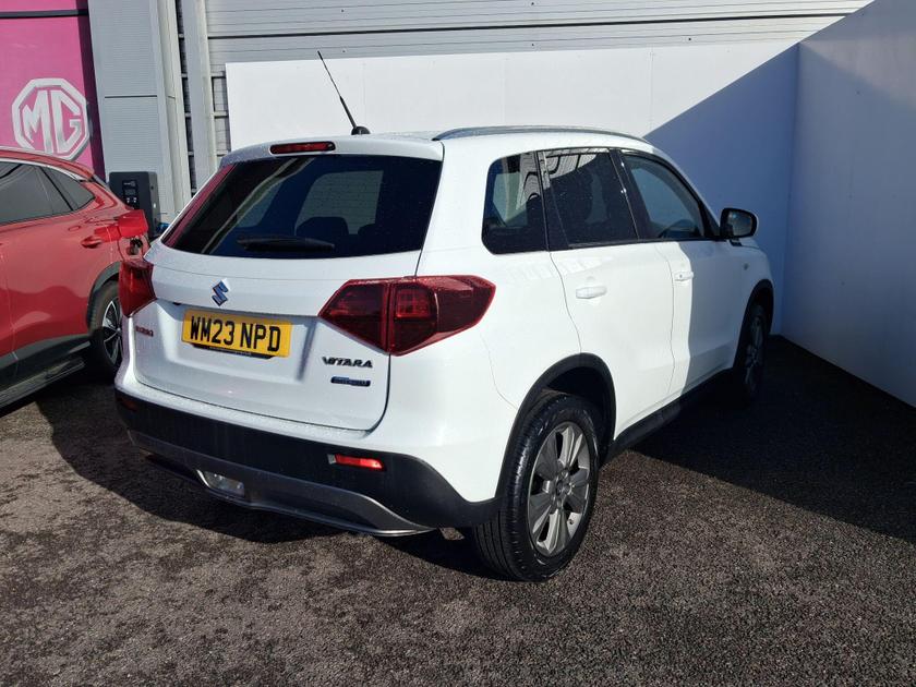 Suzuki Vitara Photo at-0716a1f8cdf9404998f3b3f3351d6db7.jpg
