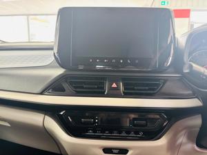 Suzuki Swift Photo 38