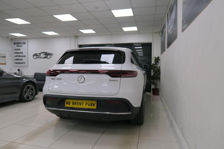 Used Mercedes-Benz EQC KM73OJG 7