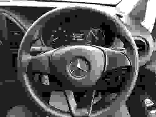 Mercedes-Benz eVito Photo at-07b01e2468bd44059539616de2bc21b9.jpg